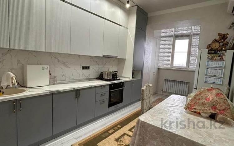 2-комнатная квартира · 70.2 м² · 2/5 этаж, мкр. Алтын орда за 28.5 млн ₸ в Актобе — фото 2