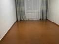 3-бөлмелі пәтер · 60 м² · 1/5 қабат, Пришахтинск, 21й микрорайон 27/28, бағасы: 90 000 ₸ в Караганде, Алихана Бокейханова р-н — фото 2
