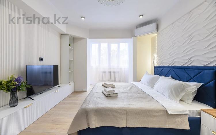 1-комнатная квартира · 35 м² · 2/5 этаж, Назарбаева 220/3 за 25 000 ₸ в Алматы, Медеуский р-н — фото 2