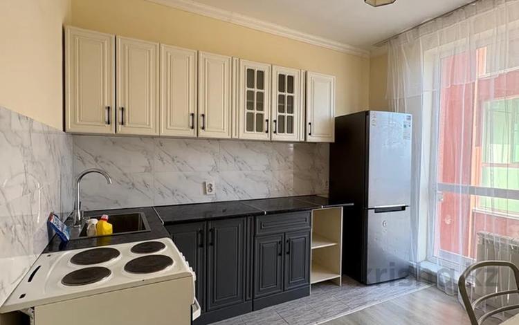 2-комнатная квартира · 65 м² · 9/10 этаж, проспект Улы Дала — проспект Мангилик Ел за 36.5 млн ₸ в Астане, Есильский р-н — фото 2