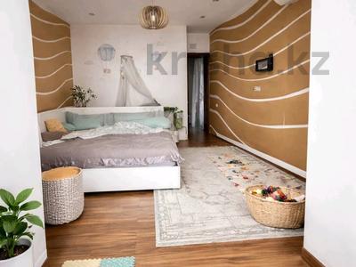 2-комнатная квартира · 73 м² · 12/19 этаж, Брусиловского 167 за 52 млн ₸ в Алматы, Алмалинский р-н