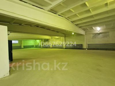Склады · 300 м² за 720 000 ₸ в Актобе, мкр. Алтын орда