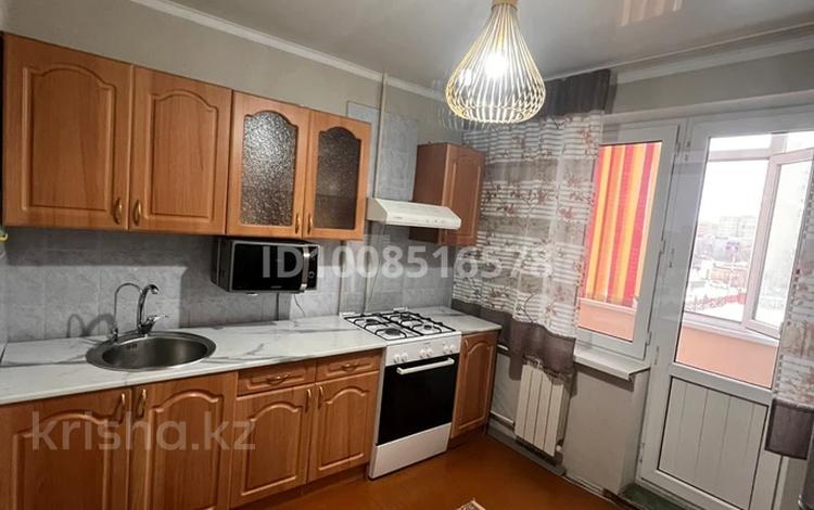 3-бөлмелі пәтер · 67.5 м² · 4/5 қабат, мкр 8, бағасы: 150 000 ₸ в Актобе — фото 2