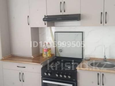 3-комнатная квартира · 75 м² · 2/5 этаж, мкр Бозарык 688/2 — Школы 146 за 150 000 ₸ в Шымкенте, Абайский р-н