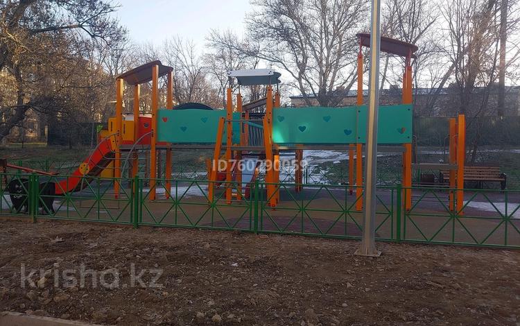 1-комнатная квартира · 32 м² · 2/5 этаж, 11-й микрорайон, 11-й микрорайон 112 — Возле рувды за 14 млн 〒 в Шымкенте, Енбекшинский р-н — фото 2