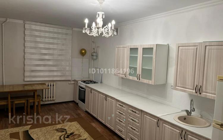 1-комнатная квартира · 50 м² · 7/9 этаж, мкр 12 53 — Возле торговый дом Аида за 17.5 млн ₸ в Актобе — фото 4