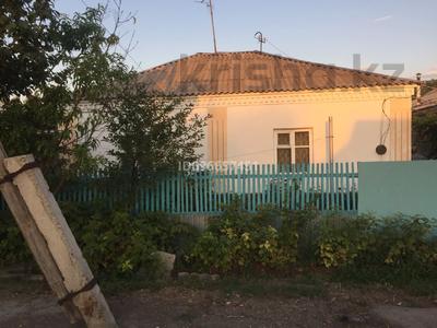 Отдельный дом · 4 комнаты · 76 м² · 6 сот., 2 переулок Сауранбаева 8 за 28 млн 〒 в Таразе