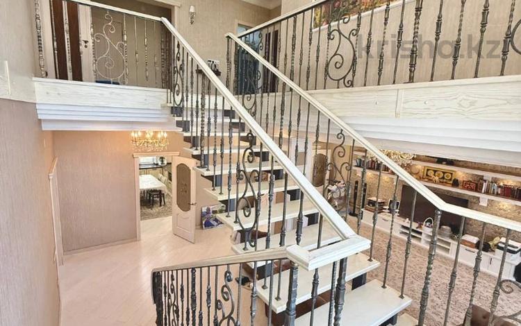 Отдельный дом · 5 комнат · 303 м² · 10 сот., мкр Кокарна, Мелиоратор 38 — 100 метров не доезжая магазина Дан-ИЛ за 77 млн 〒 в Атырау — фото 23