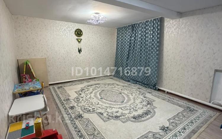Жеке үй · 3 бөлме · 60 м² · 2 жүзд., Даулеткерея — Елизарова, бағасы: 16 млн ₸ в Уральске — фото 2