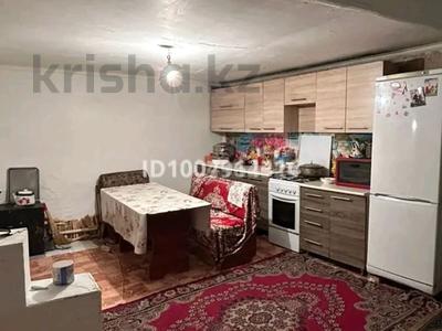 Отдельный дом · 3 комнаты · 130 м² · 6 сот., 3жоламан 13 — Сзади школы за 5.1 млн 〒 в Семее