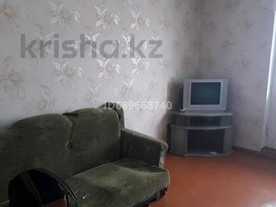 4-бөлмелі пәтер · 78 м² · 4/5 қабат, 3 мкр 3 — Автостанции, бағасы: 40 000 〒 в Шульбинске