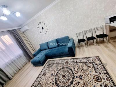 2-комнатная квартира, 54 м², 5/12 этаж посуточно, Баишева 28 — Жангелдина за 20 000 〒 в Алматы, Медеуский р-н