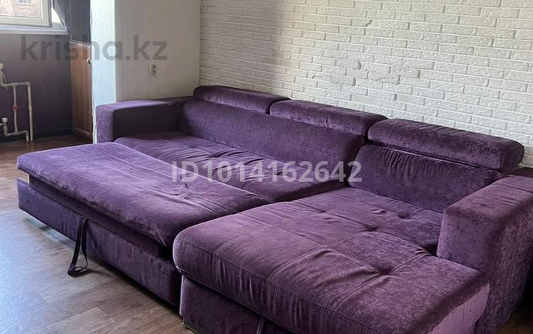 1-комнатная квартира · 36 м² · 5/5 этаж, мкр Айнабулак-1 9 за 200 000 ₸ в Алматы, Жетысуский р-н — фото 2