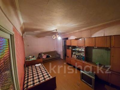 2-комнатная квартира, 45 м², 3/5 этаж, Назарбаева 33 за 13.9 млн 〒 в Усть-Каменогорске