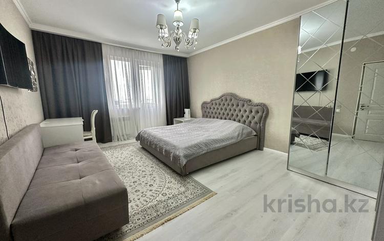 3-комнатная квартира · 83.6 м² · 16/17 этаж, Навои 37 за 68 млн ₸ в Алматы, Ауэзовский р-н — фото 2
