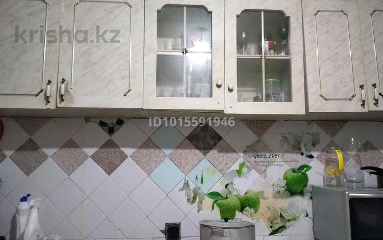 1-комнатная квартира · 36 м² · 9/9 этаж, Назарбаева 89 — Назарбаева угол толстого, рядом Каспий банк, Евразийский банк, всё ряд за 140 000 ₸ в Павлодаре — фото 2