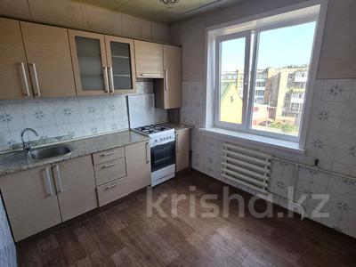 2-комнатная квартира · 52 м² · 5/5 этаж, Букетова 65 за 18.5 млн 〒 в Петропавловске