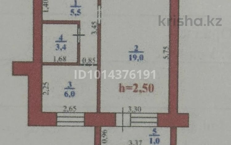 1-бөлмелі пәтер · 35 м² · 4/5 қабат, 4 ш/а 27 — в доль желаевски трассы, бағасы: 13 млн ₸ в Уральске, мкр 4 — фото 2
