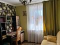4-бөлмелі пәтер · 80.6 м² · 5/5 қабат, Қасым Аманжолов 49/1 — педагогикалық институт, бағасы: 29 млн ₸ в Уральске