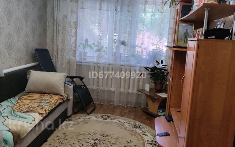 3-комнатная квартира · 54.5 м² · 1/2 этаж, Достык, Пионерская 14 за 6.5 млн 〒 в Западно-Казахстанской обл. — фото 2