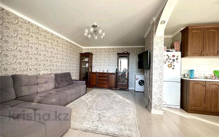2-бөлмелі пәтер · 52 м² · 9/9 қабат, мкр Юго-Восток, Сатыбалдина 27 — Ресторан Камила ., бағасы: 190 000 ₸ в Караганде, Казыбек би р-н — фото 2