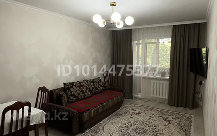 3-комнатная квартира · 61.8 м² · 2/5 этаж, Майкудук, 18й микрорайон 3 — Садик “Қарлығаш” за 18 млн ₸ в Караганде, Алихана Бокейханова р-н — фото 2
