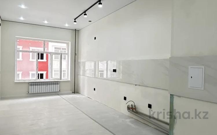 4-комнатная квартира · 131 м² · 2/7 этаж, 32В мкр 6 за 36 млн ₸ в Актау — фото 2