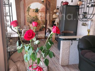 2-бөлмелі пәтер · 57 м² · 2/5 қабат, Нурмагамбетова 48 — Центр города, бағасы: 27 млн ₸ в Усть-Каменогорске