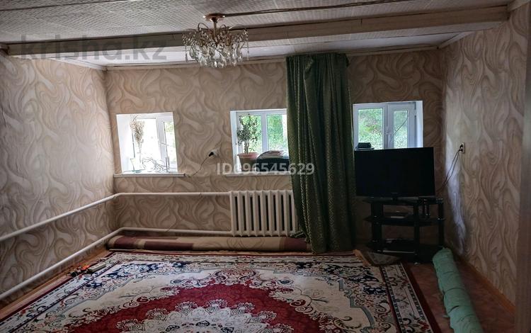 1-комнатная квартира · 35 м² · 1/2 этаж, Матжан Тiлеужанова 9 за 6 млн ₸ в Уральске — фото 2