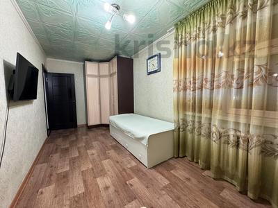 2-бөлмелі пәтер · 48 м² · 2/5 қабат, ул.Айбергенова 5, бағасы: 19 млн ₸ в Шымкенте, Аль-Фарабийский р-н