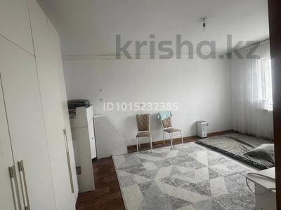 1-комнатная квартира · 45 м² · 14/14 этаж, мкр Шугыла, Жуалы 18 за 200 000 ₸ в Алматы, Наурызбайский р-н