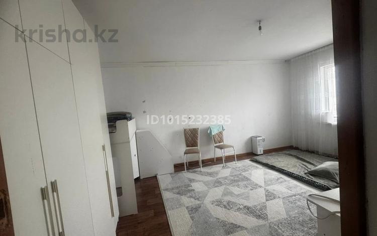 1-бөлмелі пәтер · 45 м² · 14/14 қабат, Шұғыла ш/а., Жуалы 18, бағасы: 200 000 ₸ в Алматы, Наурызбайский р-н — фото 2