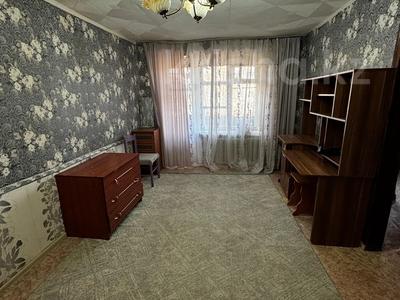 2-комнатная квартира · 42 м² · 4/4 этаж, Жукова за 9.6 млн 〒 в Уральске