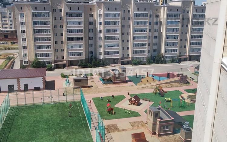 2-комнатная квартира · 65 м² · 8/9 этаж, Темирбека Жургенова 18/1 за 34.5 млн ₸ в Астане, Сарайшык р-н — фото 2
