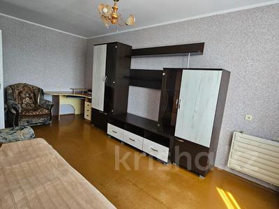 1-комнатная квартира, 34 м², 9/9 этаж, суворова за 10.8 млн 〒 в Павлодаре