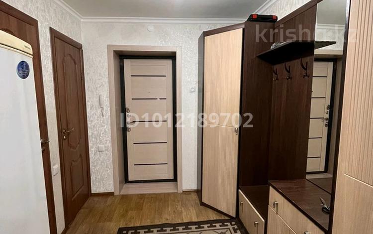 4-бөлмелі пәтер · 92.2 м² · 4/5 қабат, Папанина — Каржаубайулы улы, бағасы: 28 млн ₸ в Семее — фото 2