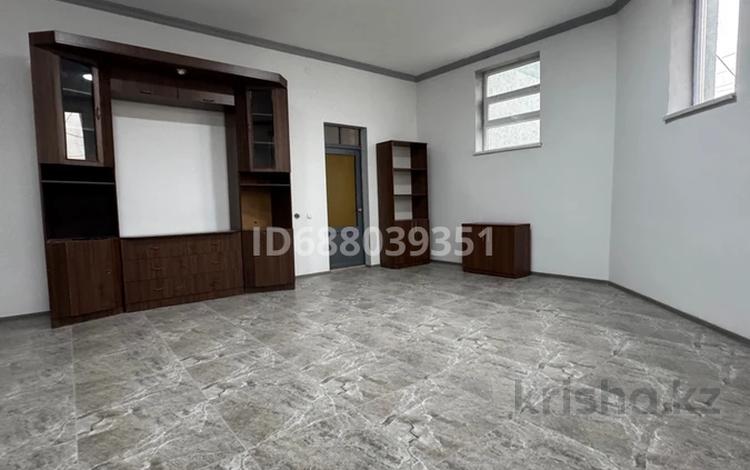 Еркін, кеңселер, сұлулық салондары · 110 м², бағасы: 220 000 ₸ в Шымкенте, Каратауский р-н — фото 10