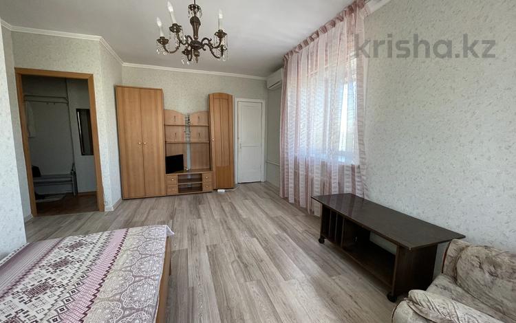 1-комнатная квартира, 30 м², 5/5 этаж помесячно, Бейбитшилик 24