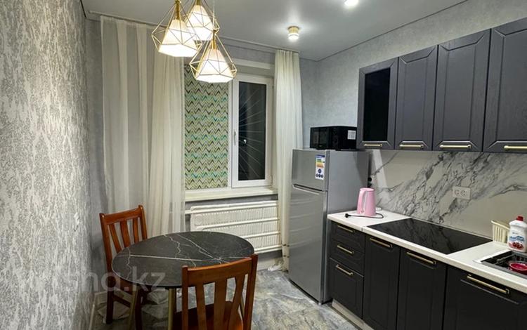 2-бөлмелі пәтер · 50 м² · 1/5 қабат, Камзина 57, бағасы: 14.2 млн ₸ в Аксу — фото 2