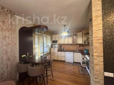 3-комнатная квартира · 64 м² · 5/5 этаж, мкр Тастак-2, ул. Байзакова 223 — Кабанбай батыра за 48 млн 〒 в Алматы, Алмалинский р-н