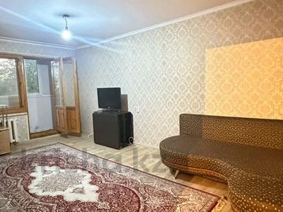 3-бөлмелі пәтер · 62 м² · 2/5 қабат, Жастар 32 — 16 школа, бағасы: 200 000 ₸ в Талдыкоргане, мкр Жастар