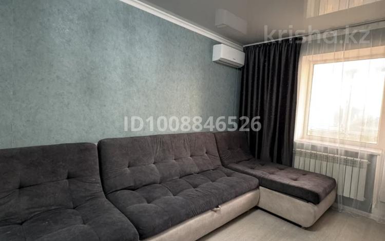 1-комнатная квартира · 40 м² · 5/5 этаж, 10мкр 20 за 12.5 млн 〒 в Балхаше — фото 2