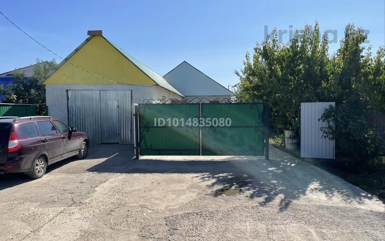 Часть дома · 3 комнаты · 100 м² · 5 сот., мкр. Зачаганск пгт — Мкр Сарытау улиц Кенесары Қасымұлы 20/1 за 28 млн ₸ в Уральске — фото 2