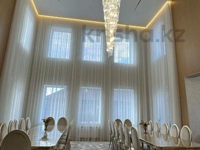 Отдельный дом · 6 комнат · 400 м² · 10 сот., мкр. Алтын орда, Саздинское лестничество 100 за 550 млн 〒 в Актобе
