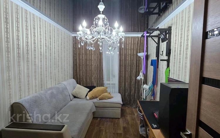 3-бөлмелі пәтер · 60 м² · 5/5 қабат, 40л Победы, бағасы: 10 млн ₸ в Шахтинске — фото 2