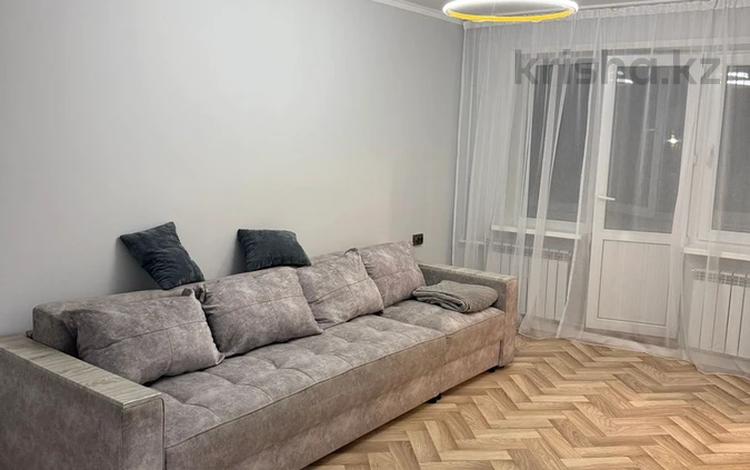 3-бөлмелі пәтер · 60 м² · 2/4 қабат, мкр №9 18, бағасы: 360 000 ₸ в Алматы, Ауэзовский р-н — фото 2