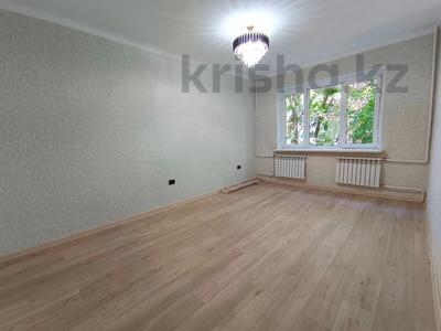 1-комнатная квартира, 41 м², 3/5 этаж, Утеген батыра за 24 млн 〒 в Алматы, Ауэзовский р-н