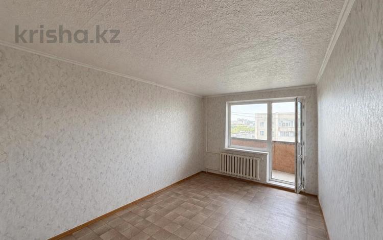 3-комнатная квартира · 64 м² · 9/9 этаж, мкр Юго-Восток, Орбита-1 — магазин Карагандинец за 22.4 млн ₸ в Караганде, Казыбек би р-н — фото 2