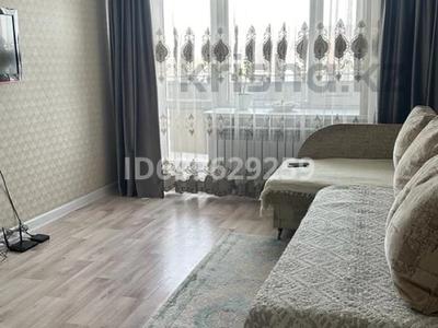 Продажа квартир в Карагандинской обл.: 1-комнатная квартира · 38 м² · 5/9 этаж, мкр Юго-Восток 18 за 18 млн 〒 1-комнатная квартира · 38 м² · 5/9 этаж, мкр Юго-Восток 18 за 18 млн 〒 в Караганде, Казыбек би р-н