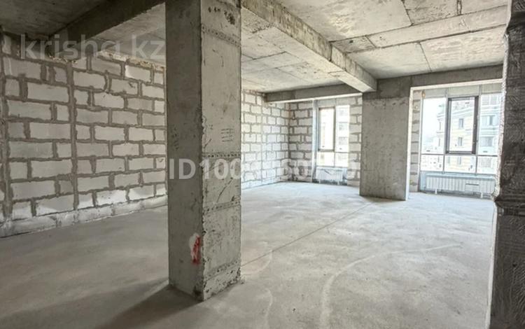 2-комнатная квартира · 67.5 м² · 12/12 этаж, Абая 28а​ — Наурызбай Батыра за 75 млн ₸ в Алматы, Бостандыкский р-н — фото 9
